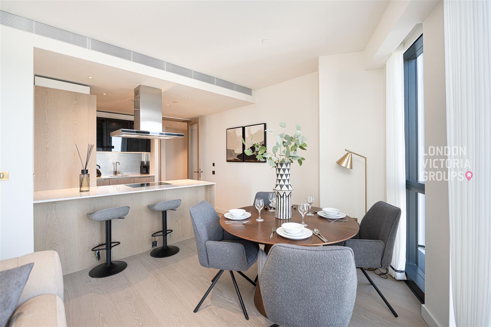 2 bed property in 1 Nine Elms Lane, London